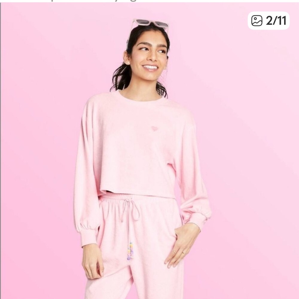 Stoney Clover Lane x Target Cropped Sweatshirt Pale Pink Terry Women’s L NWT